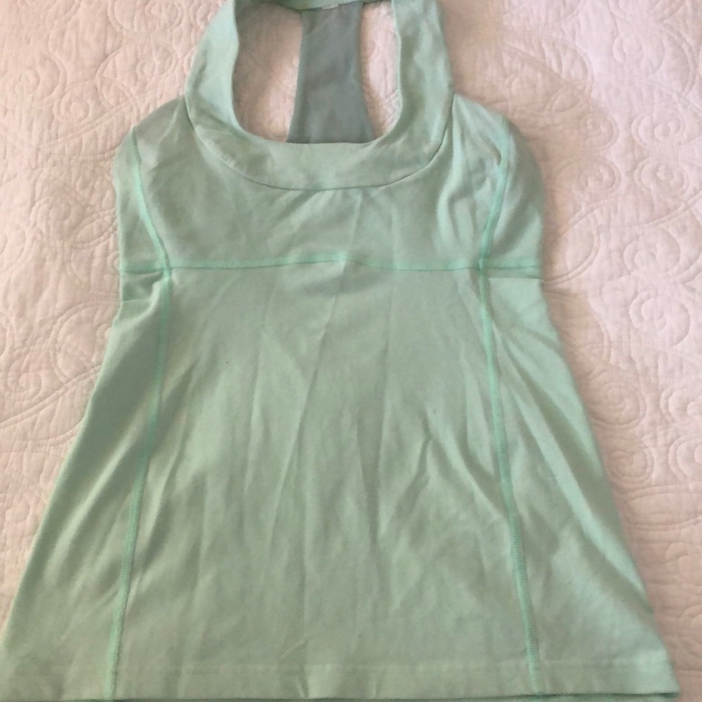 Lululemon workout tank
